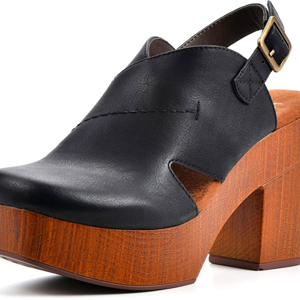 White Mountain Clogs